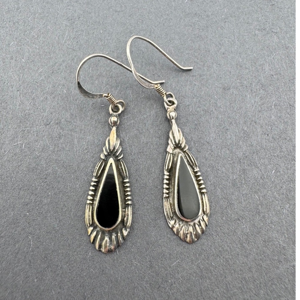 SU‎ Sterling Silver Black Onyx Teardrop Dangle Earrings Southwestern 925 Vintage